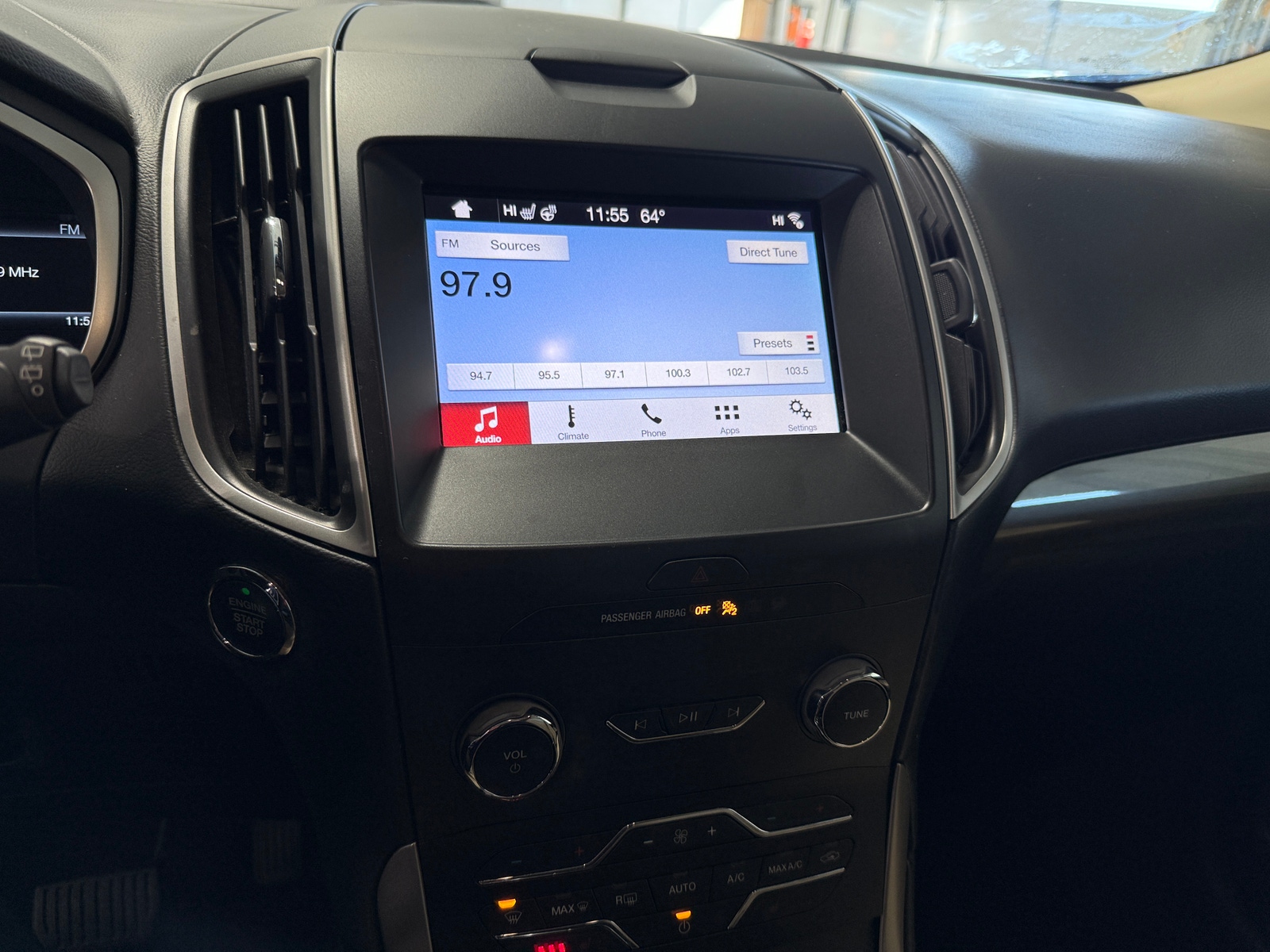 Thumbnail: 2019 Ford Edge - 4