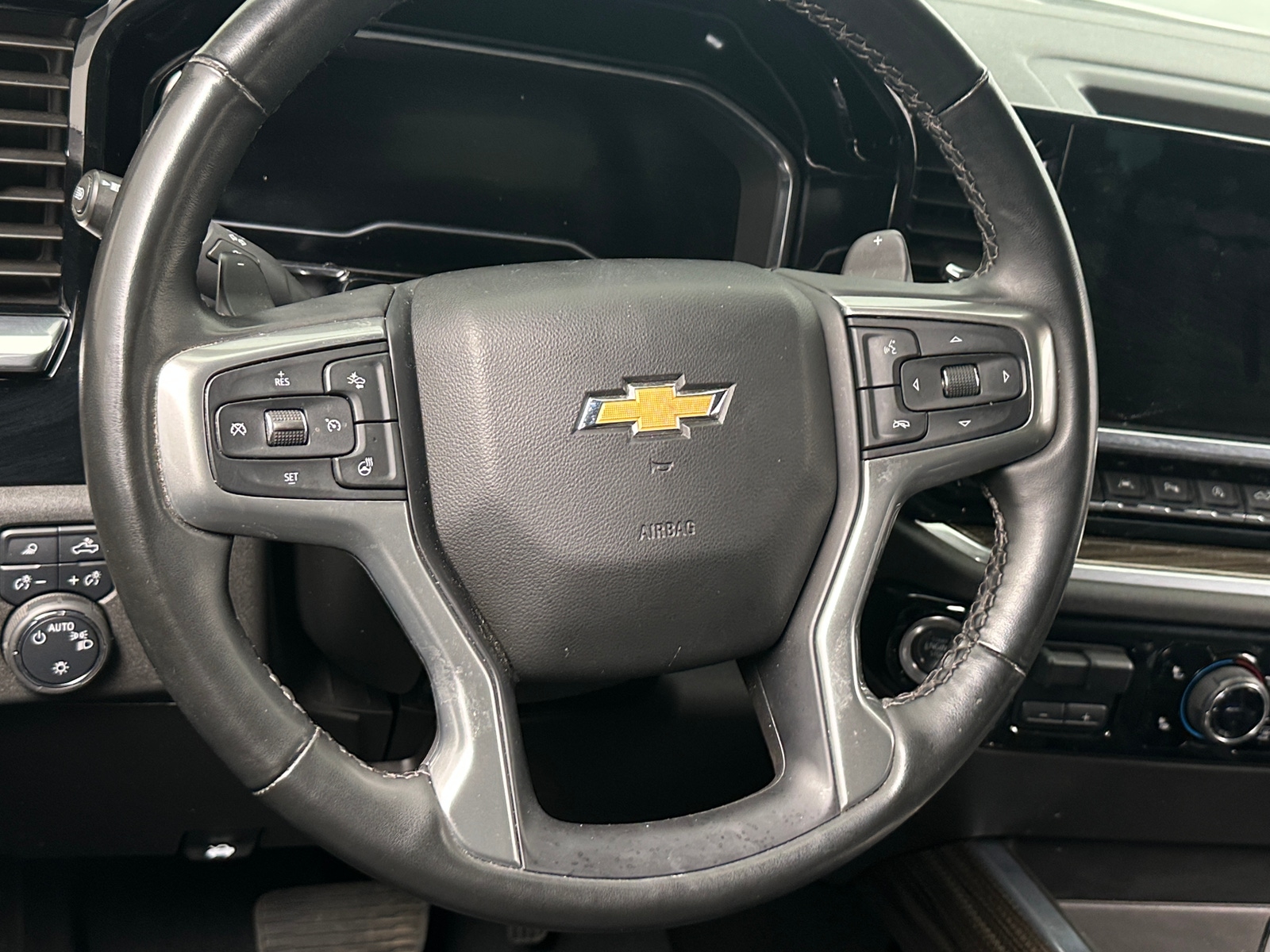 Thumbnail: 2025 Chevrolet Silverado 1500 - 5