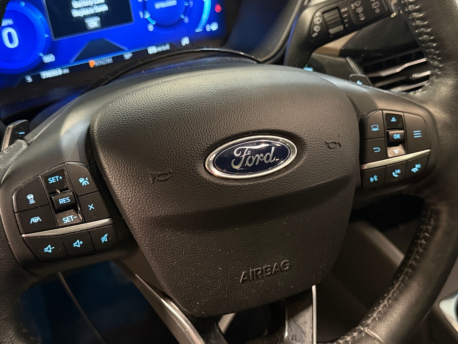 Thumbnail: 2020 Ford Escape - 4