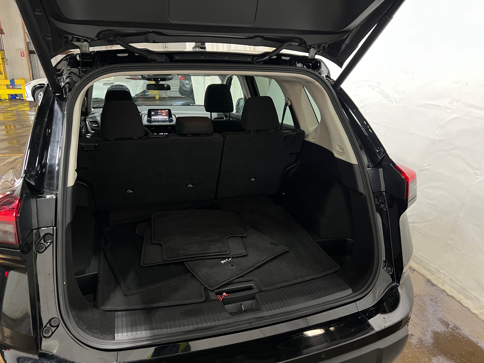 Thumbnail: 2025 Nissan Rogue - 7