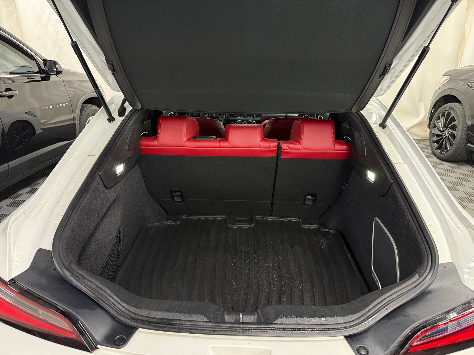 Thumbnail: 2023 Acura Integra - 6