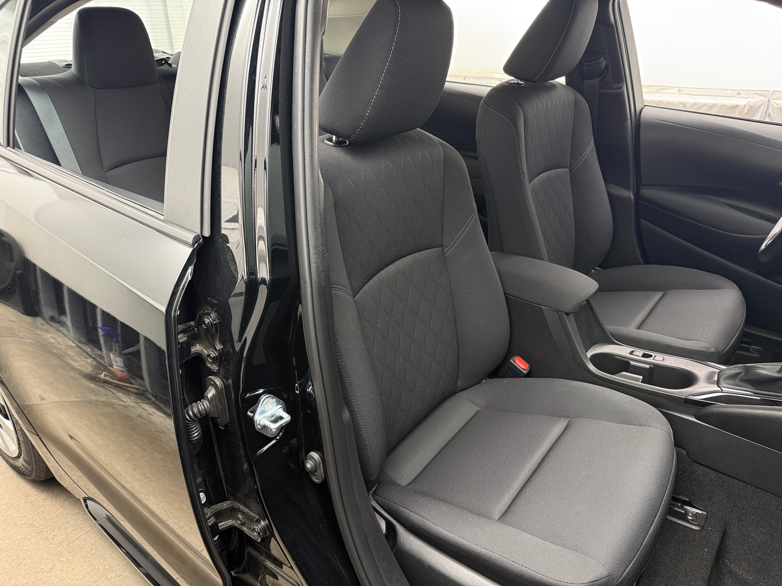 Thumbnail: 2025 Toyota Corolla - 2