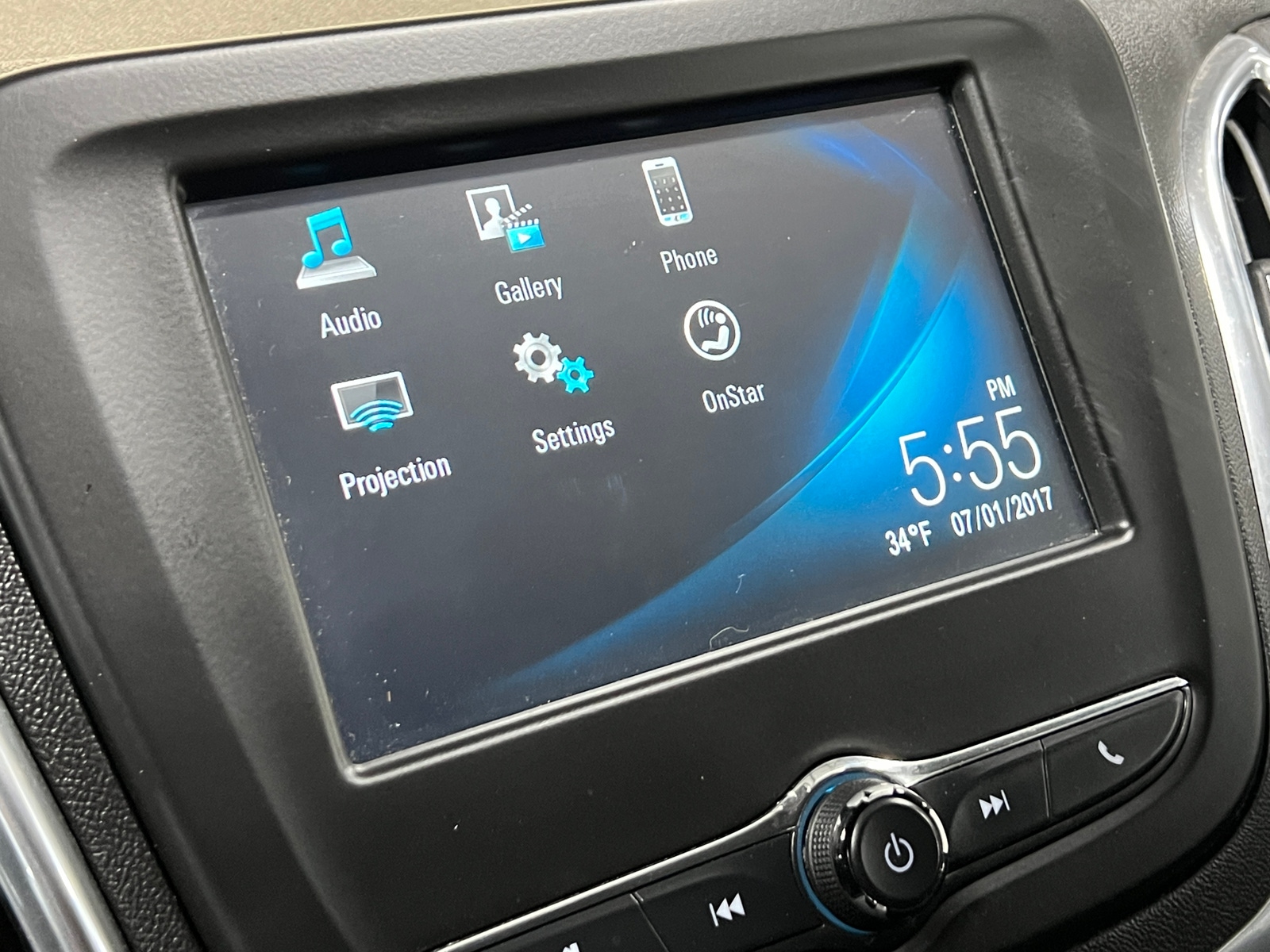 Thumbnail: 2018 Chevrolet Equinox - 4