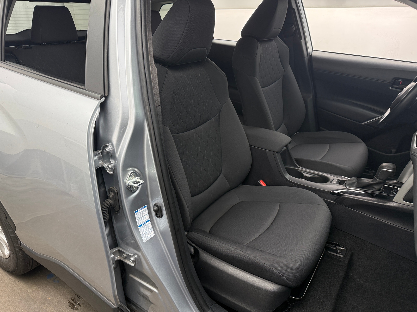 Thumbnail: 2022 Toyota Corolla Cross - 2