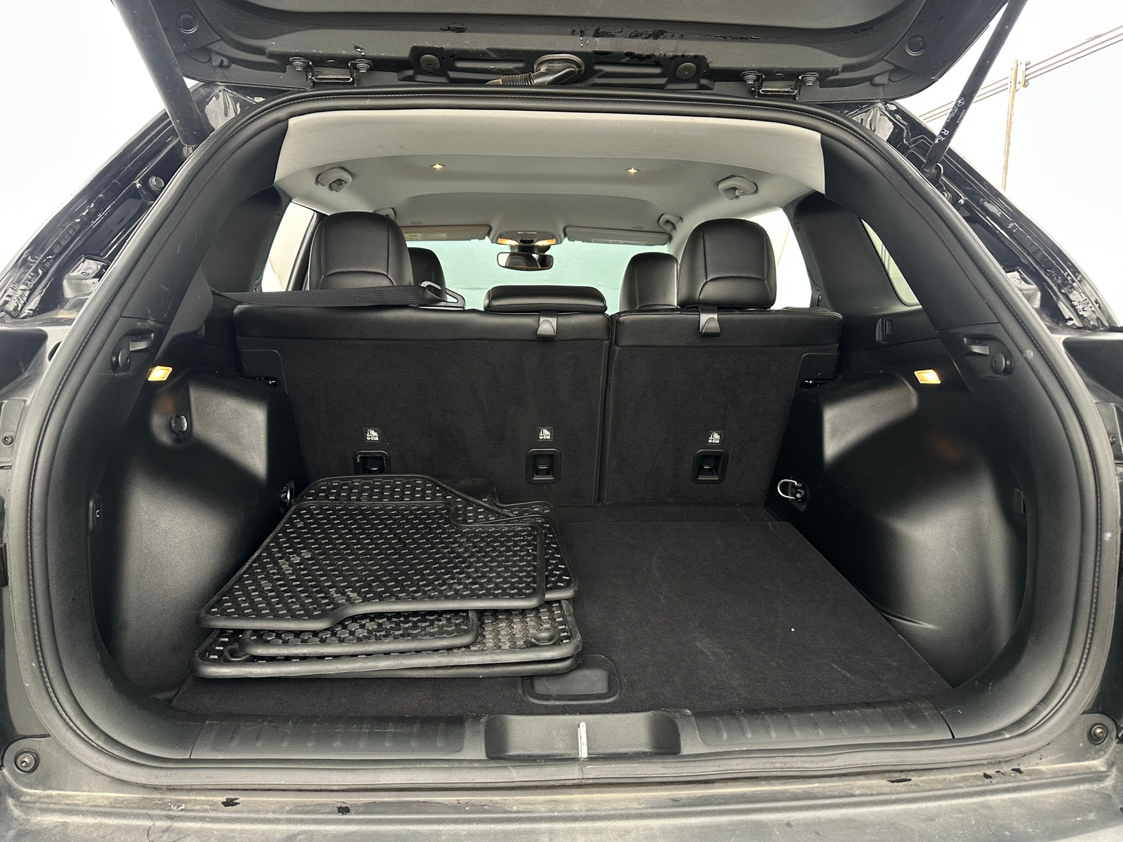 Thumbnail: 2022 Jeep Cherokee - 6