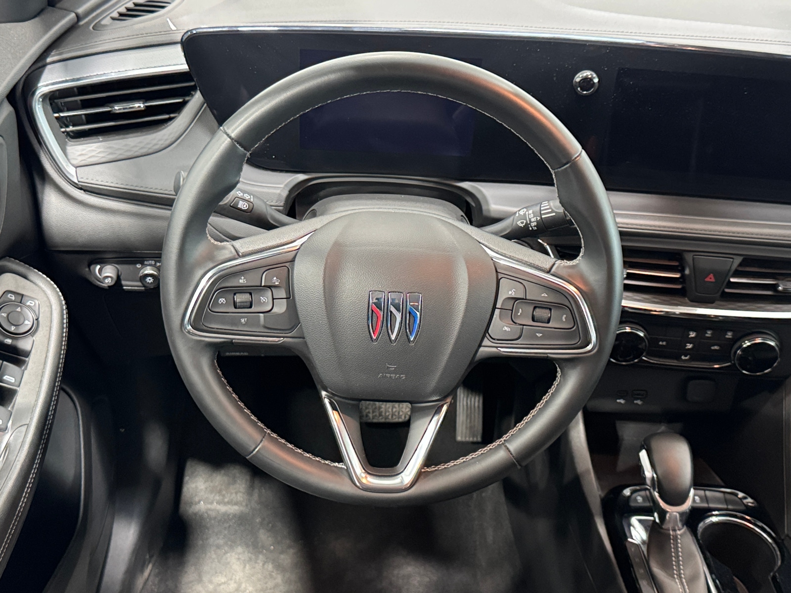 Thumbnail: 2025 Buick Encore GX - 5