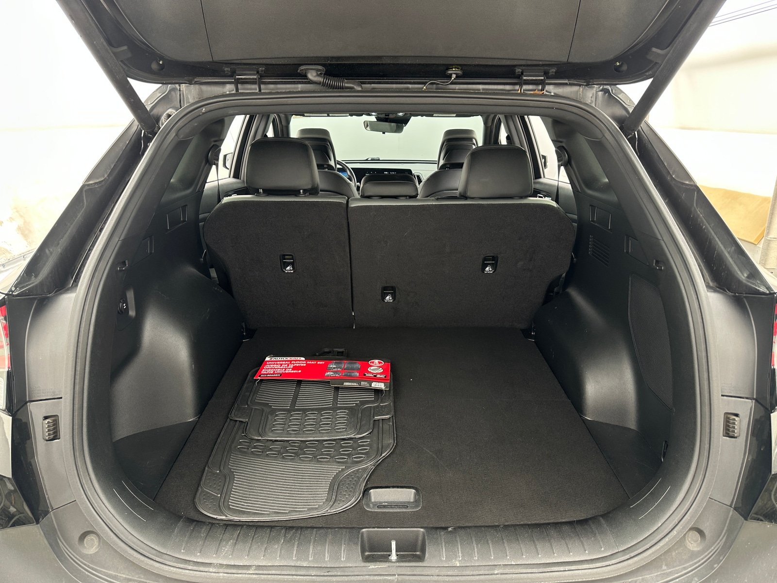 Thumbnail: 2023 Kia Sportage - 6