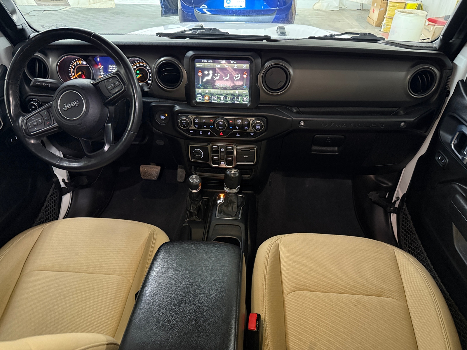 Thumbnail: 2022 Jeep Wrangler - 3