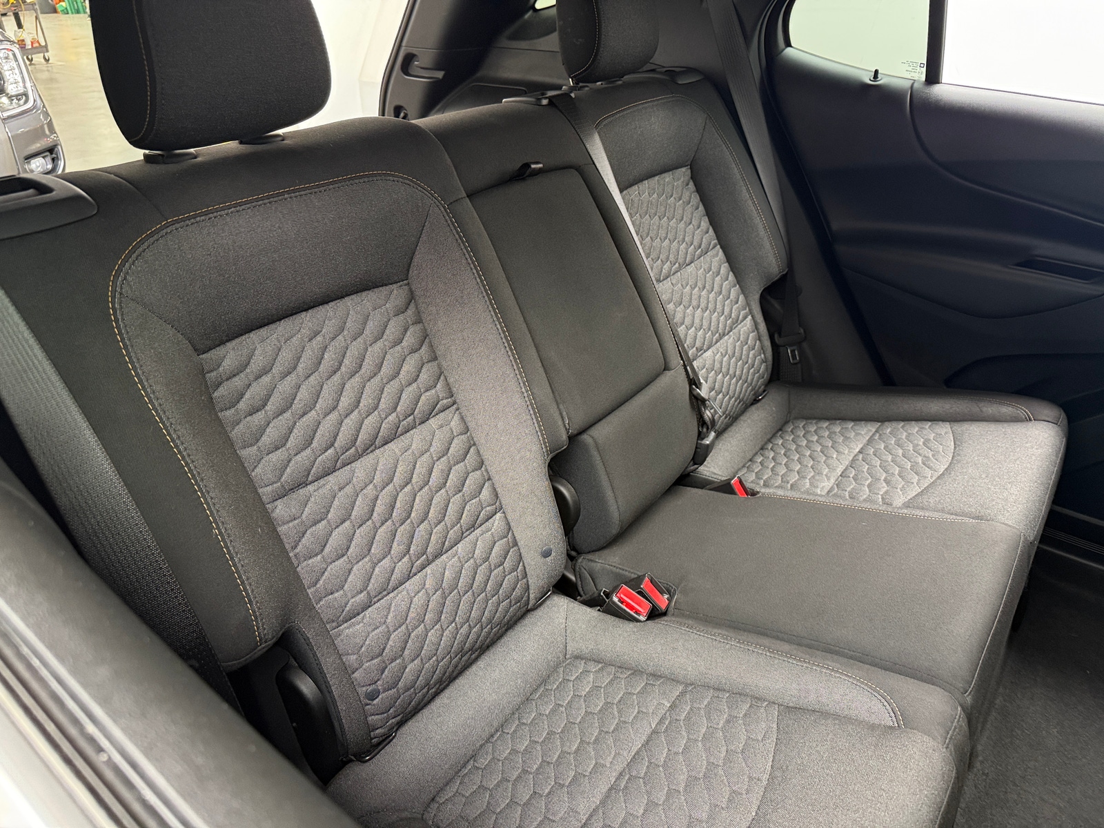 Thumbnail: 2018 Chevrolet Equinox - 6