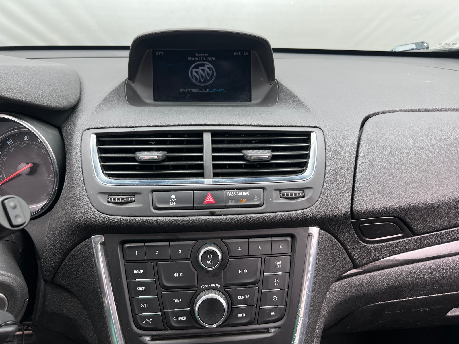 Thumbnail: 2015 Buick Encore - 4