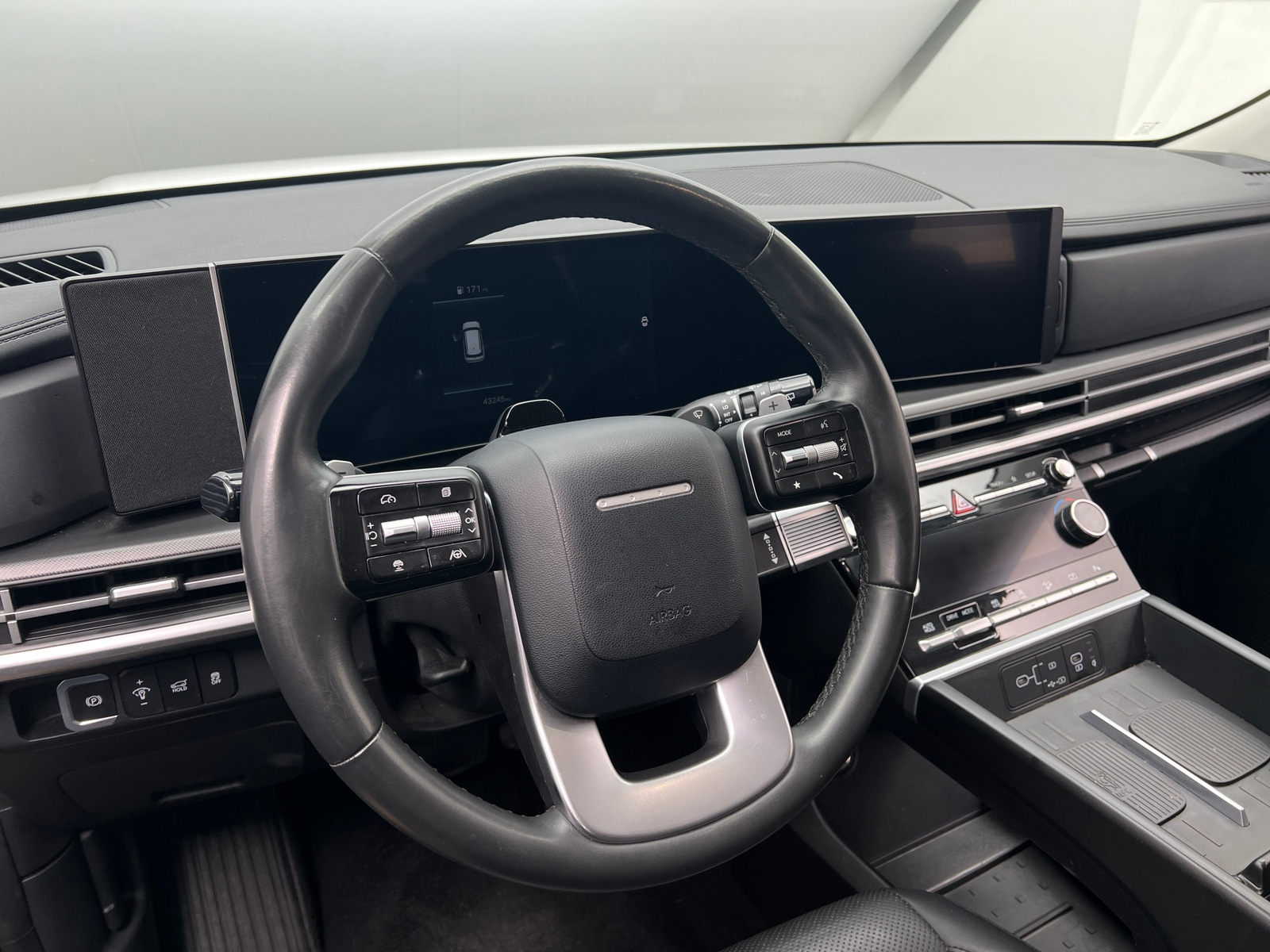 Thumbnail: 2024 Hyundai Santa Fe - 4