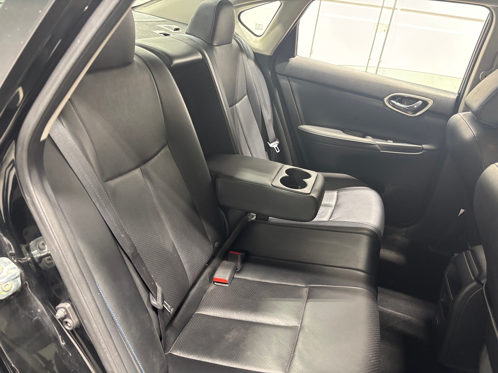 Thumbnail: 2019 Nissan Sentra - 5