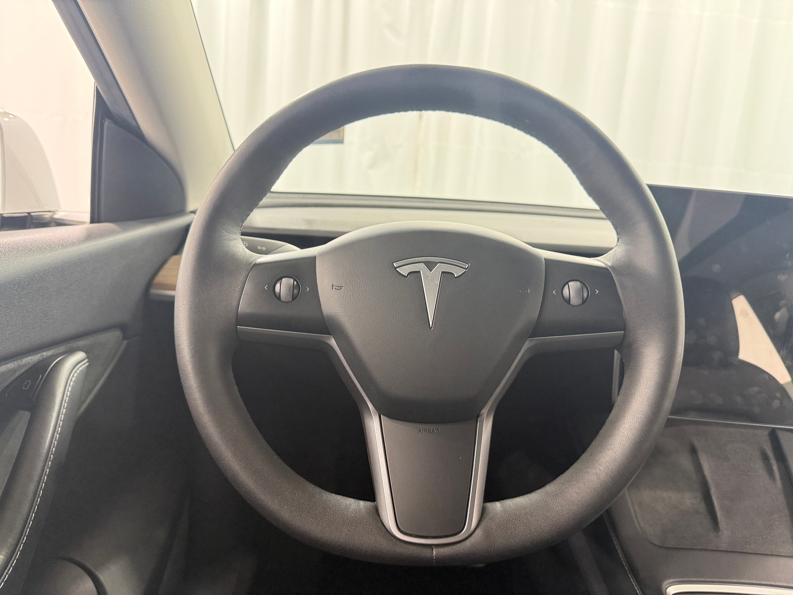 Thumbnail: 2021 Tesla Model Y - 4