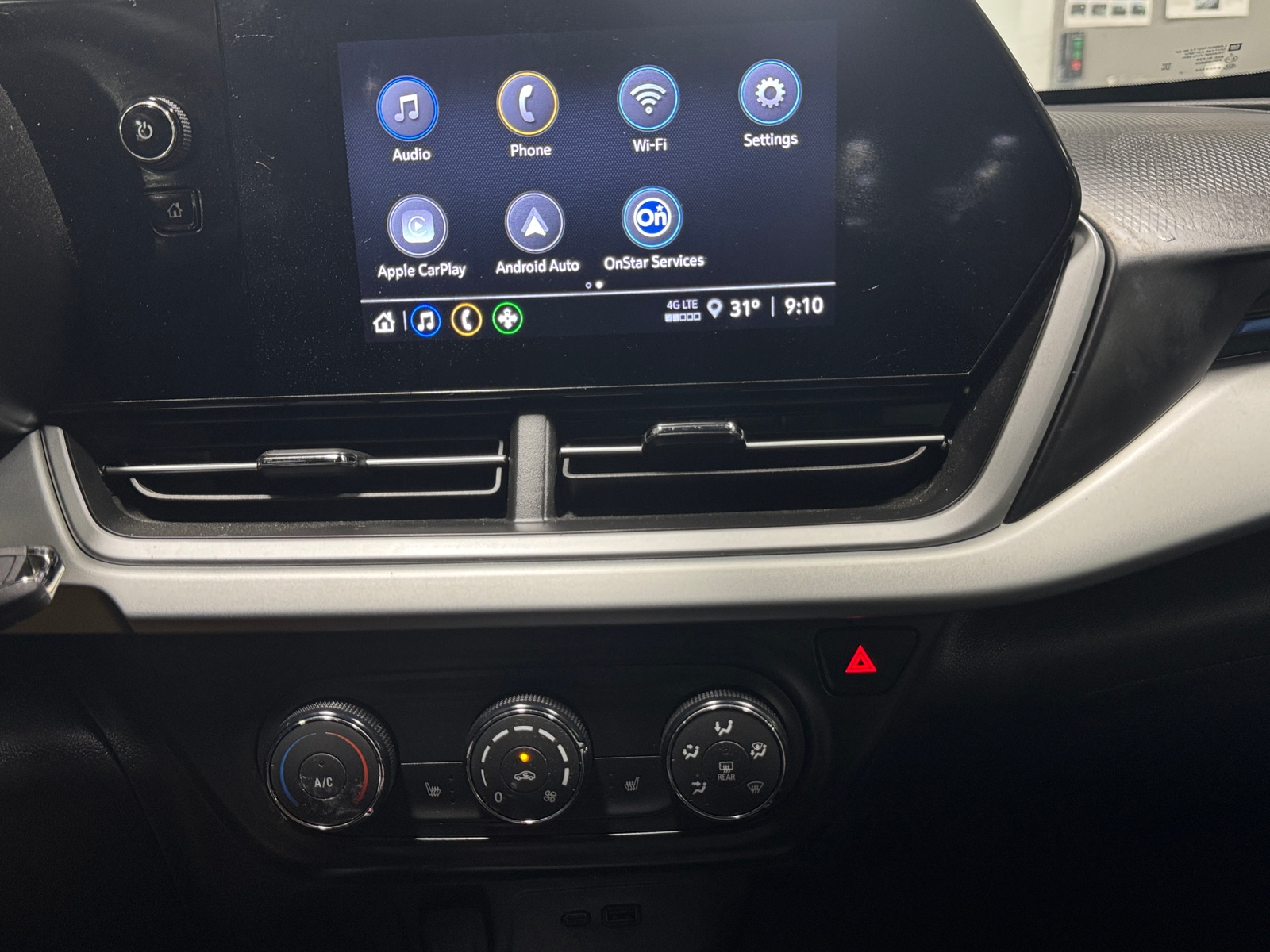 Thumbnail: 2025 Chevrolet Trax - 4