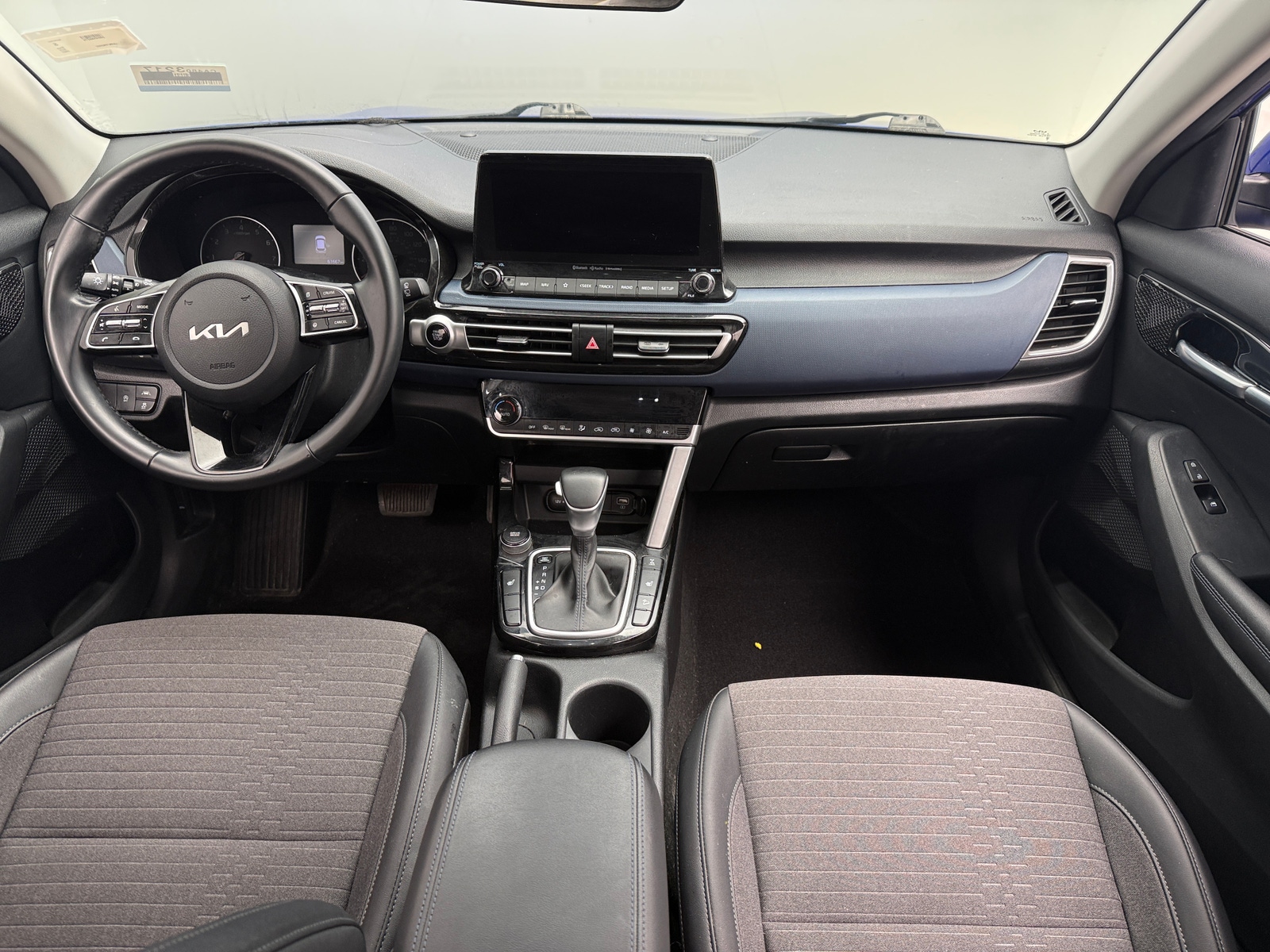 Thumbnail: 2022 Kia Seltos - 2