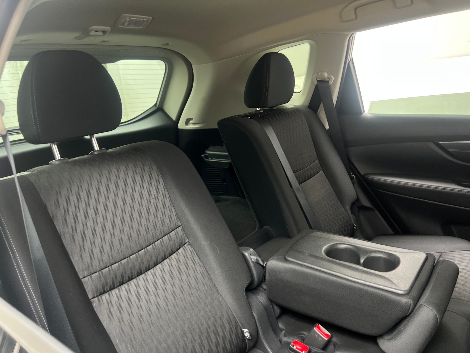 Thumbnail: 2019 Nissan Rogue - 6