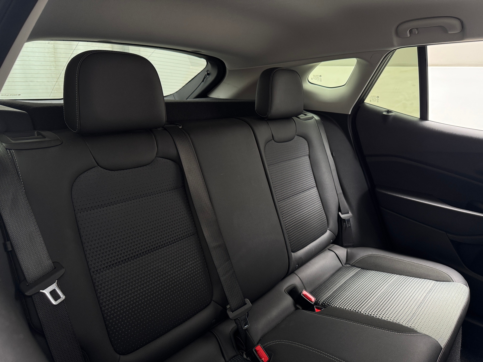 Thumbnail: 2025 Chevrolet Trax - 6