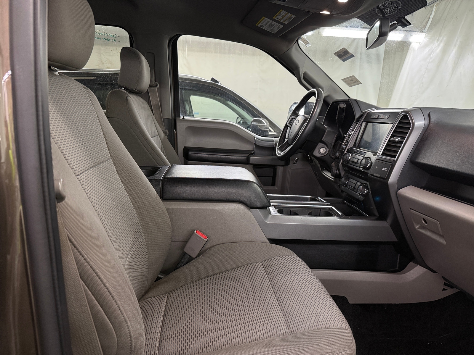 Thumbnail: 2017 Ford Econoline - 2