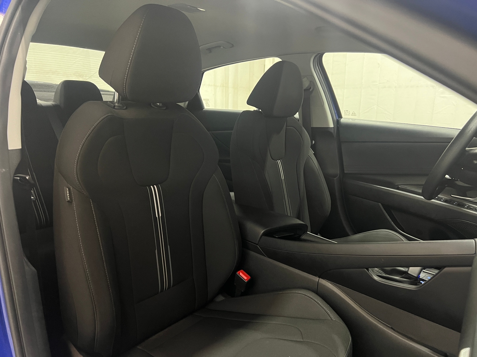 Thumbnail: 2023 Hyundai Elantra - 2