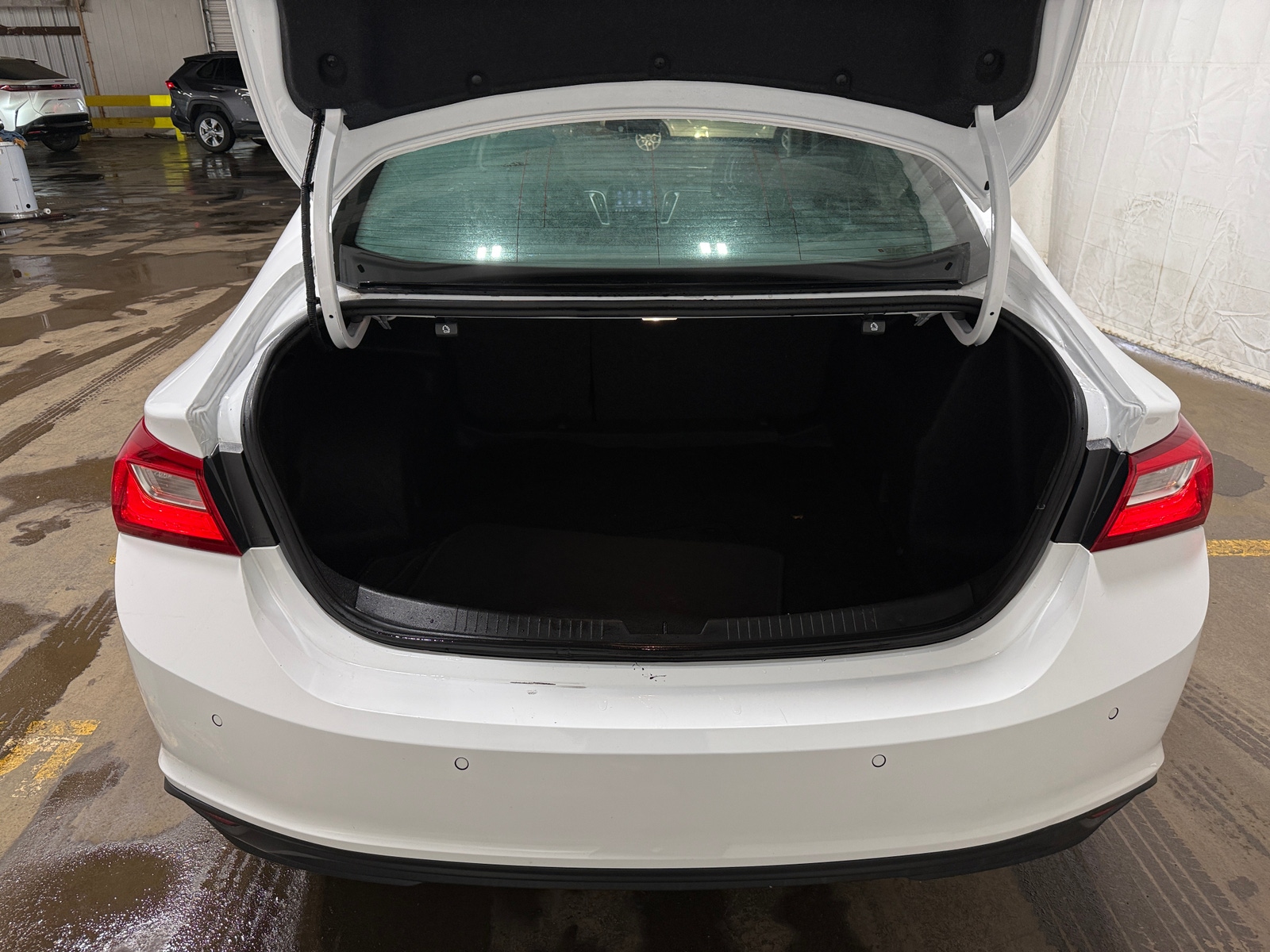 Thumbnail: 2024 Chevrolet Malibu - 7