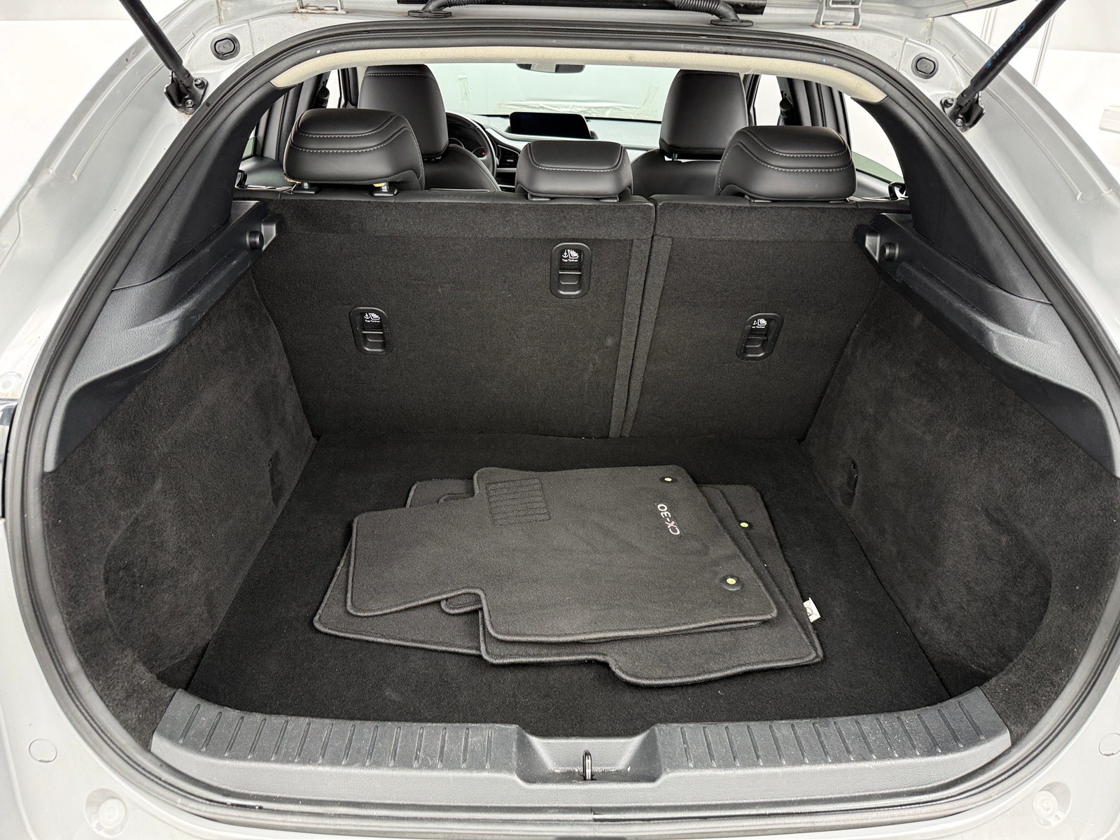 Thumbnail: 2025 Mazda CX-30 - 6