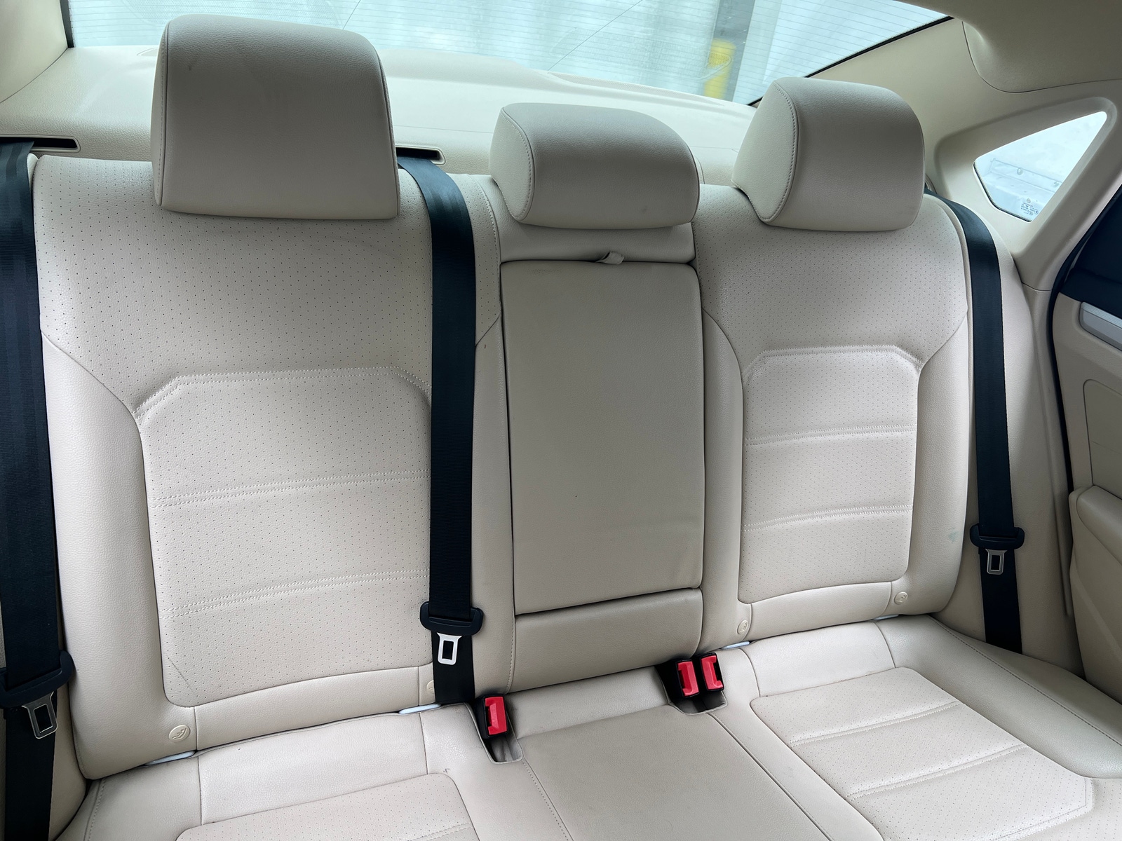 Thumbnail: 2019 Volkswagen Passat - 5