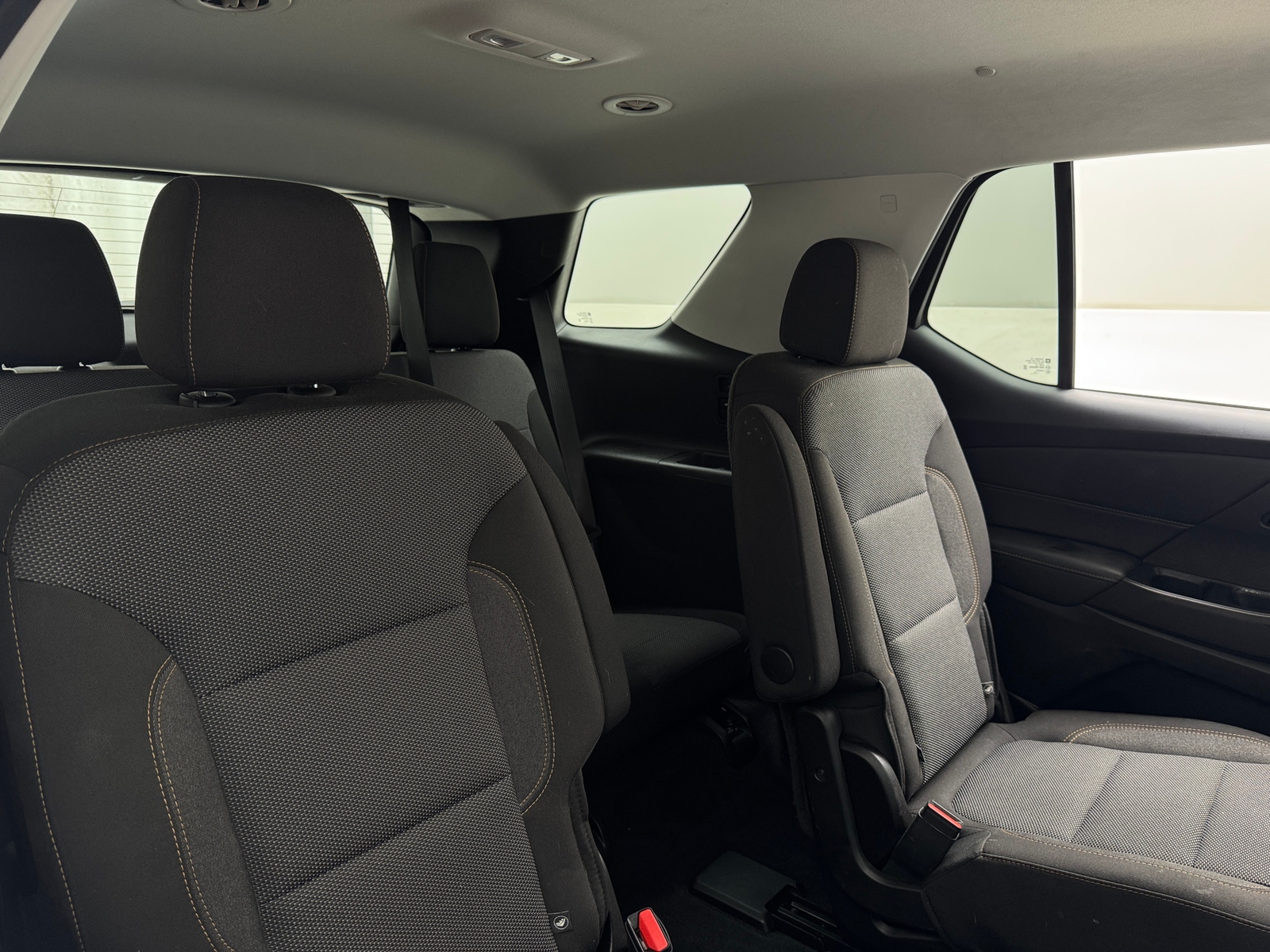 Thumbnail: 2021 Chevrolet Traverse - 6