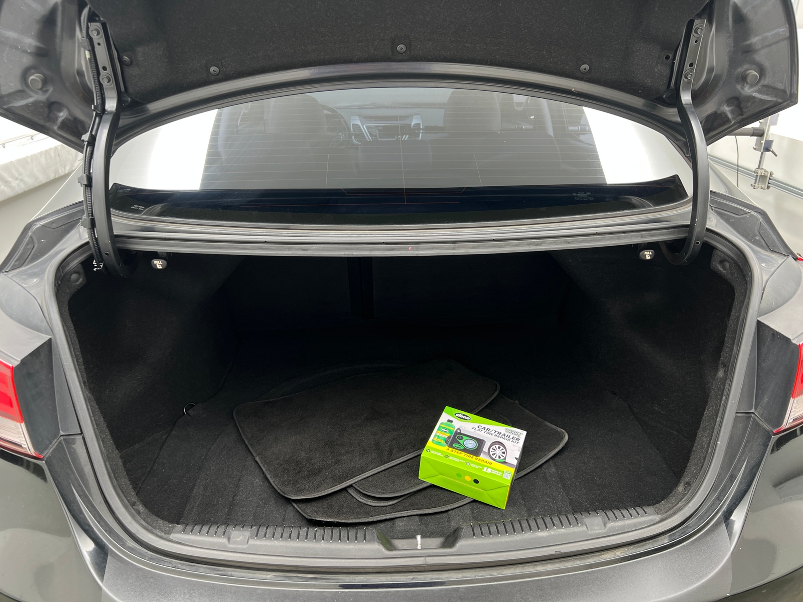 Thumbnail: 2015 Hyundai Elantra - 6