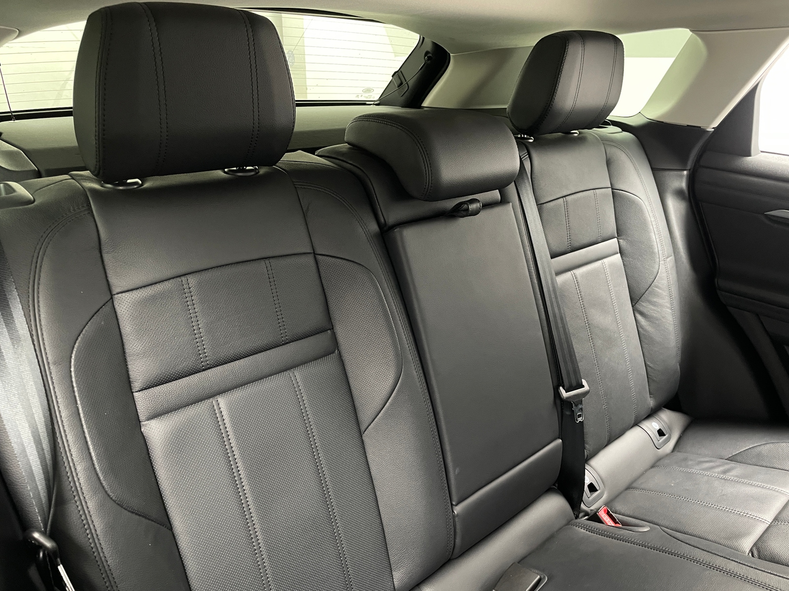 Thumbnail: 2021 Land Rover Range Rover Evoque - 5