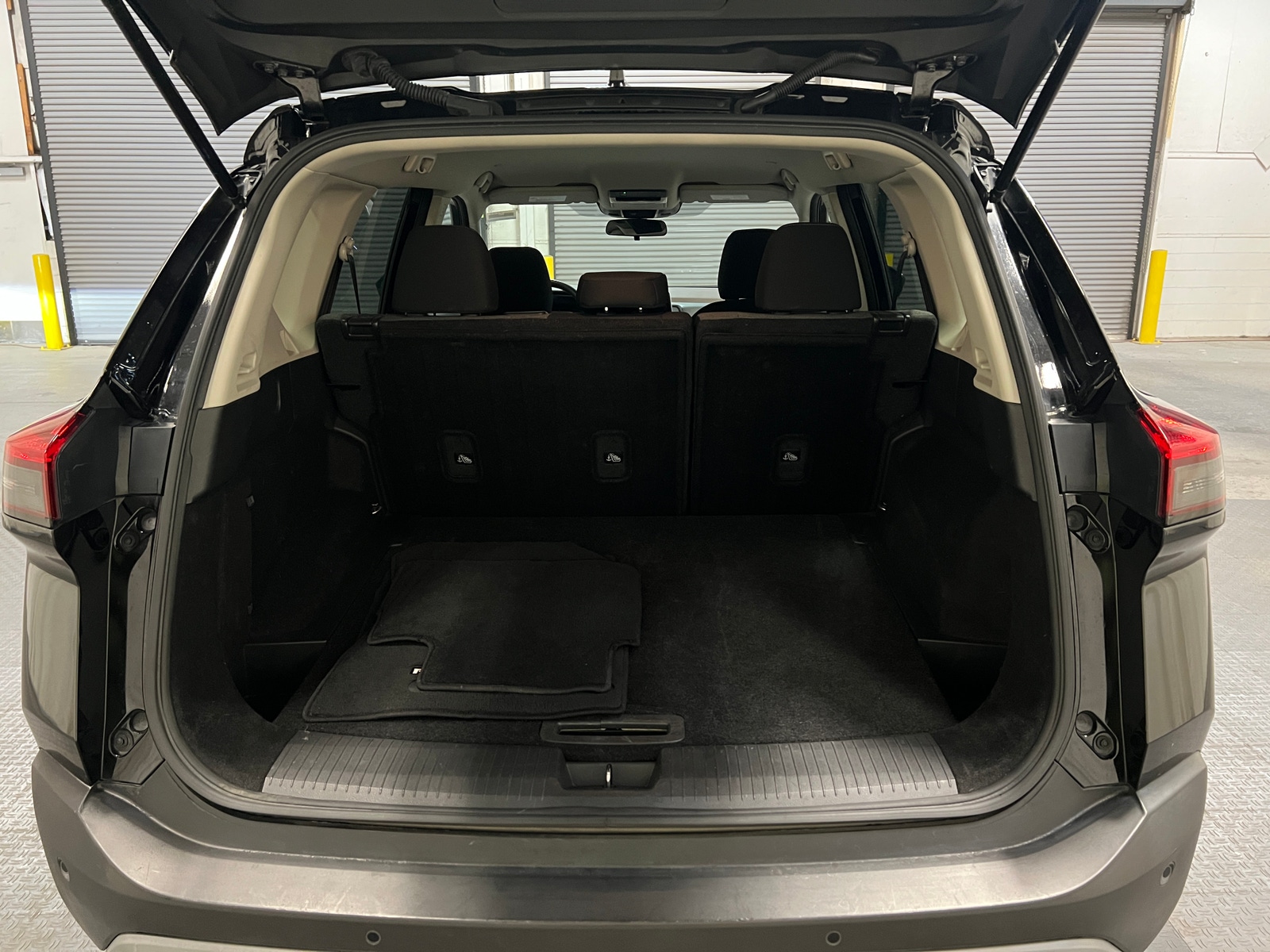 Thumbnail: 2023 Nissan Rogue - 7