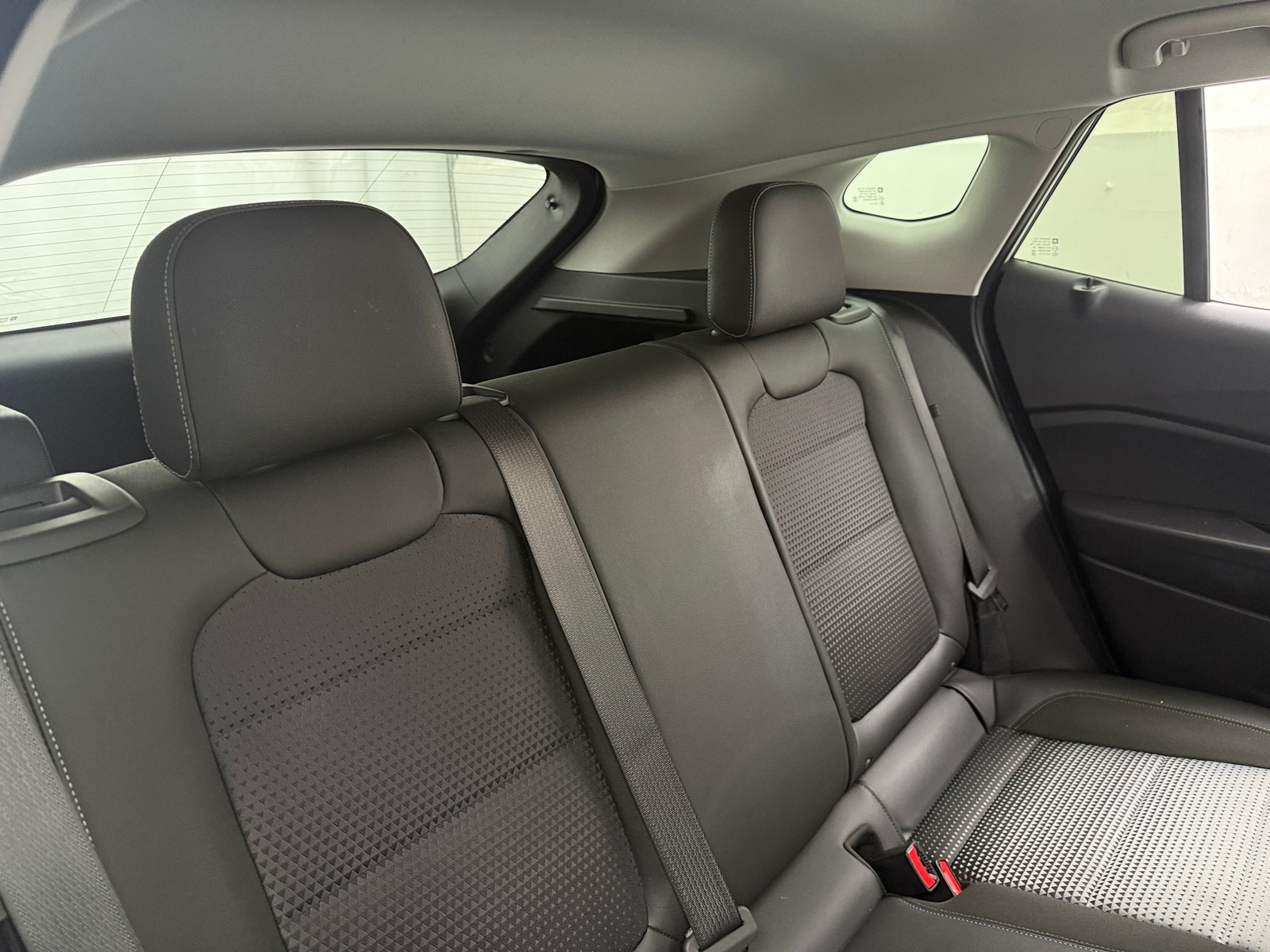 Thumbnail: 2025 Chevrolet Trax - 6