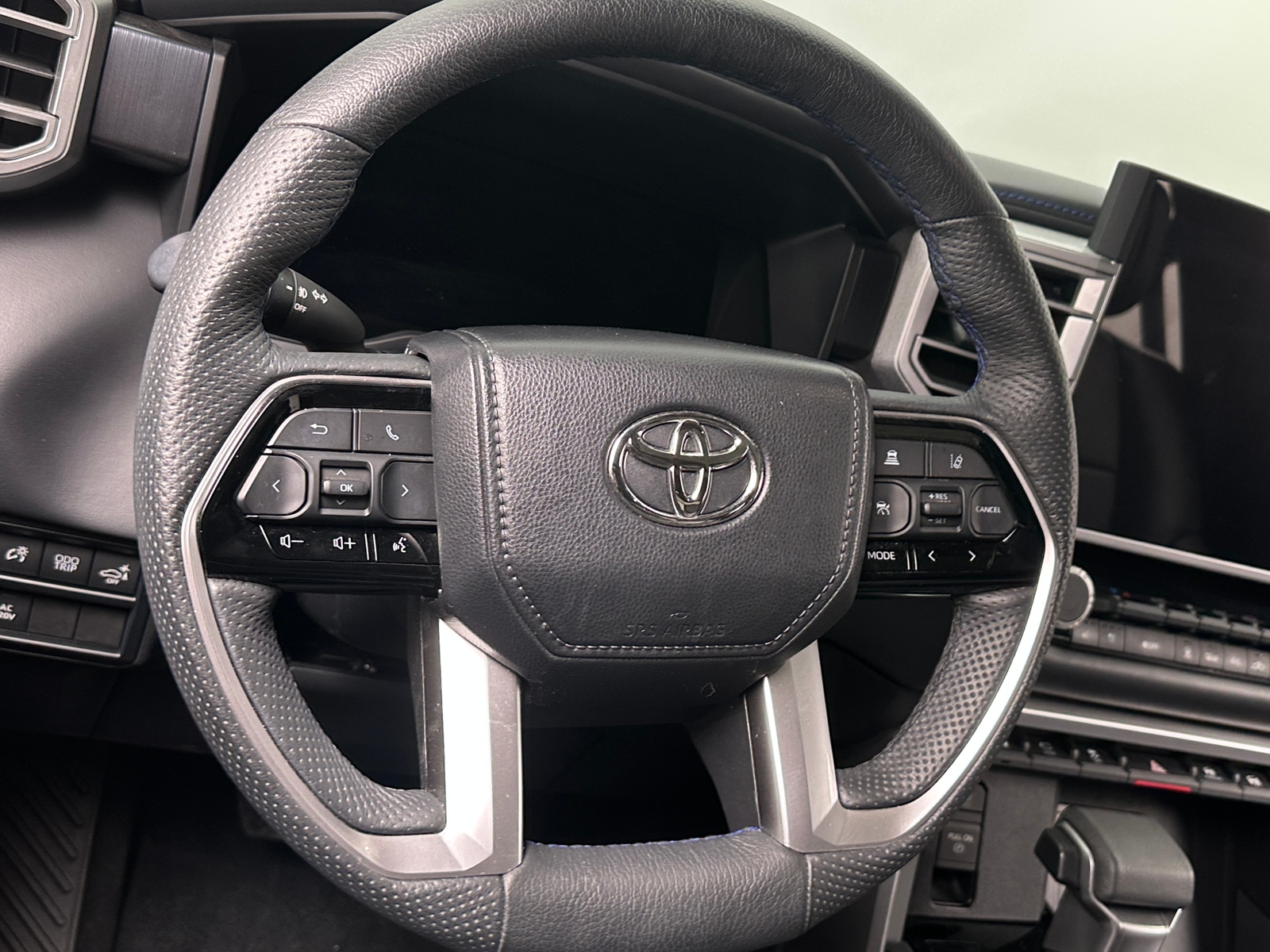 Thumbnail: 2023 Toyota Tundra - 4