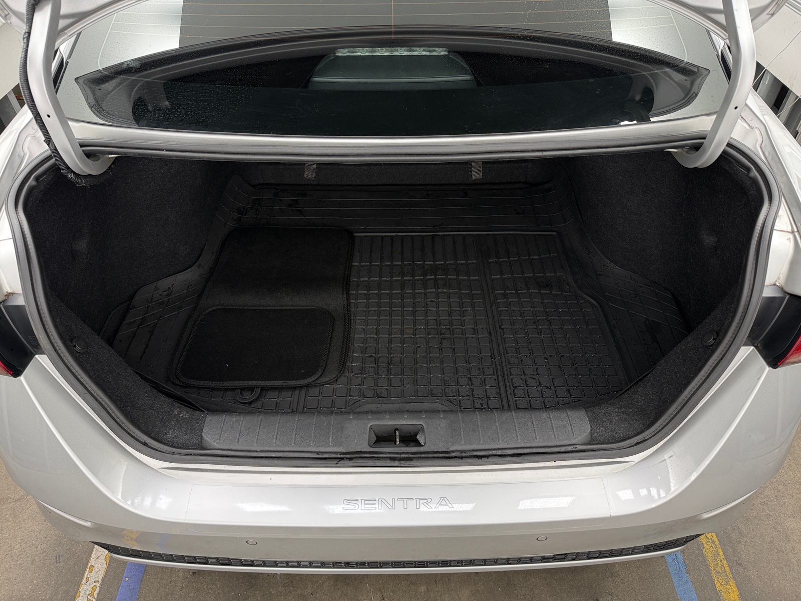 Thumbnail: 2022 Nissan Sentra - 7