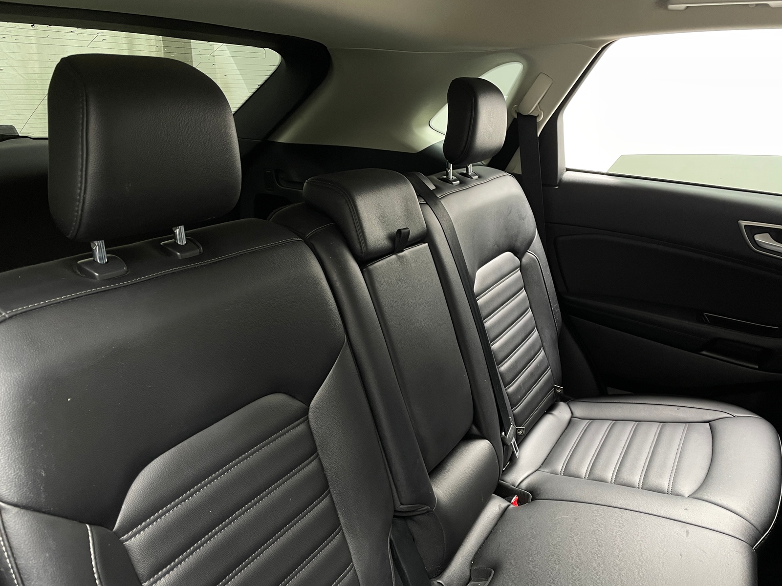 Thumbnail: 2020 Ford Edge - 5