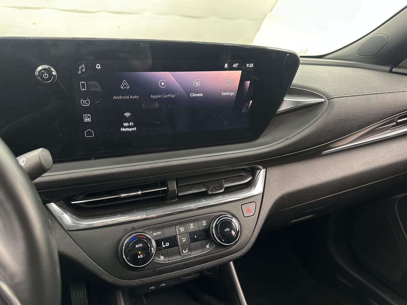 Thumbnail: 2024 Buick Envista - 3