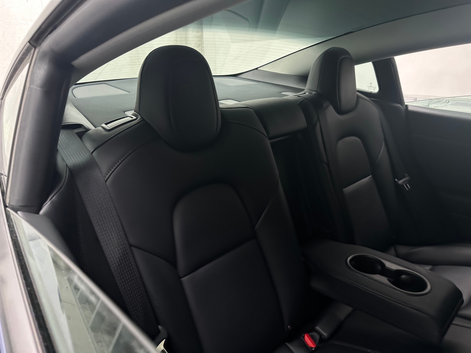 Thumbnail: 2022 Tesla Model 3 - 5