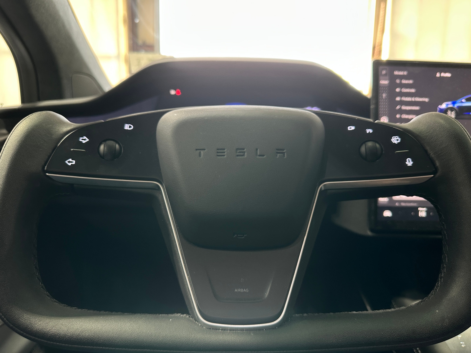 Thumbnail: 2024 Tesla Model X - 4