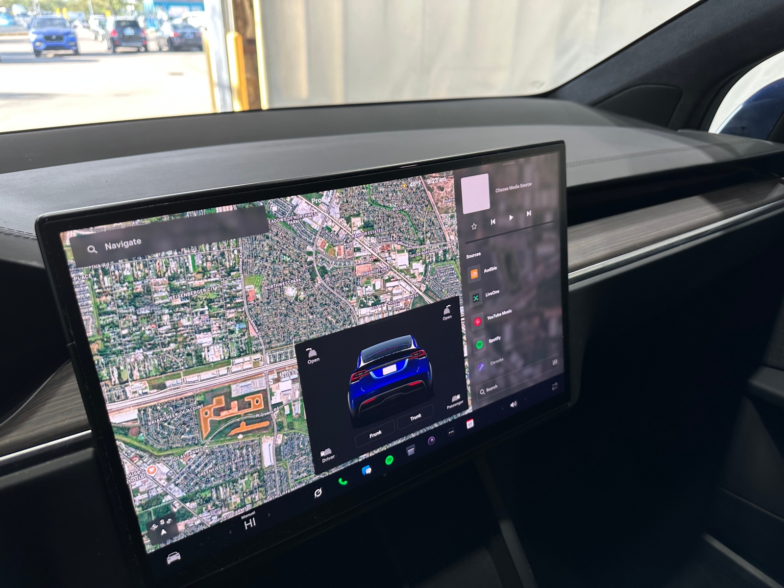 Thumbnail: 2024 Tesla Model X - 3