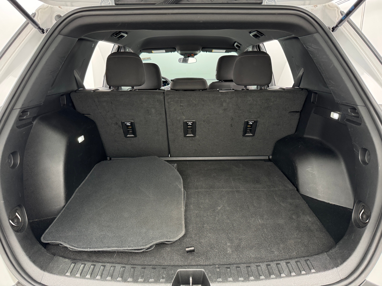 Thumbnail: 2025 Chevrolet Equinox - 7