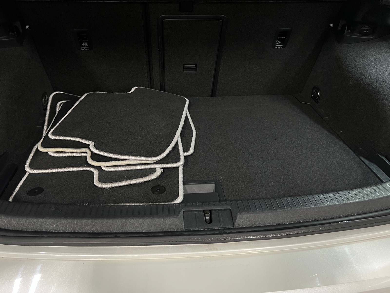 Thumbnail: 2018 Volkswagen Golf - 6