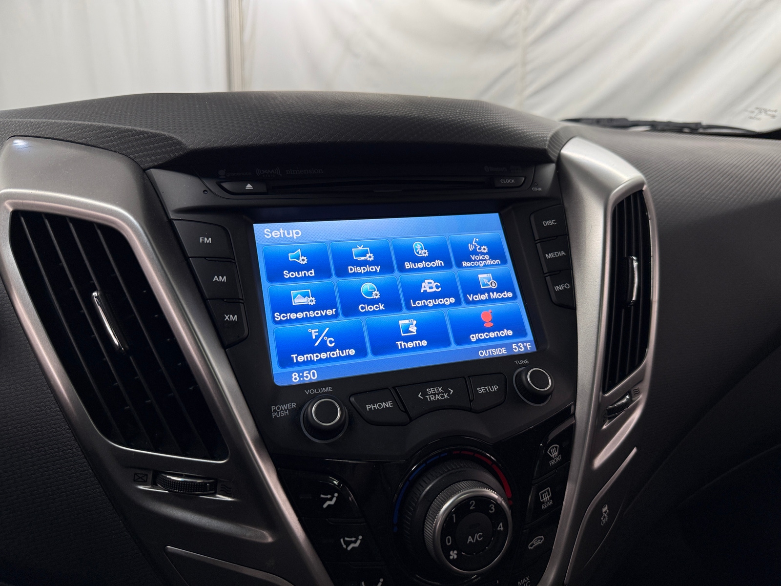 Thumbnail: 2012 Hyundai Veloster - 4