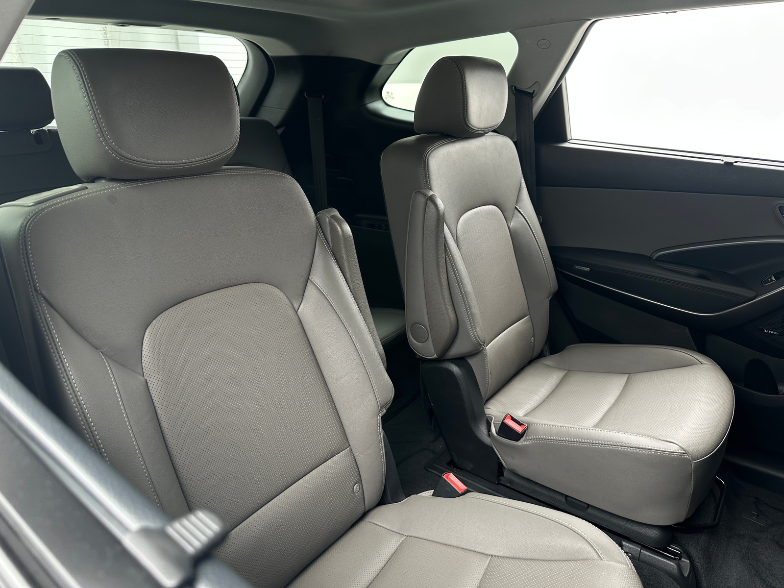 Thumbnail: 2018 Hyundai Santa Fe - 5