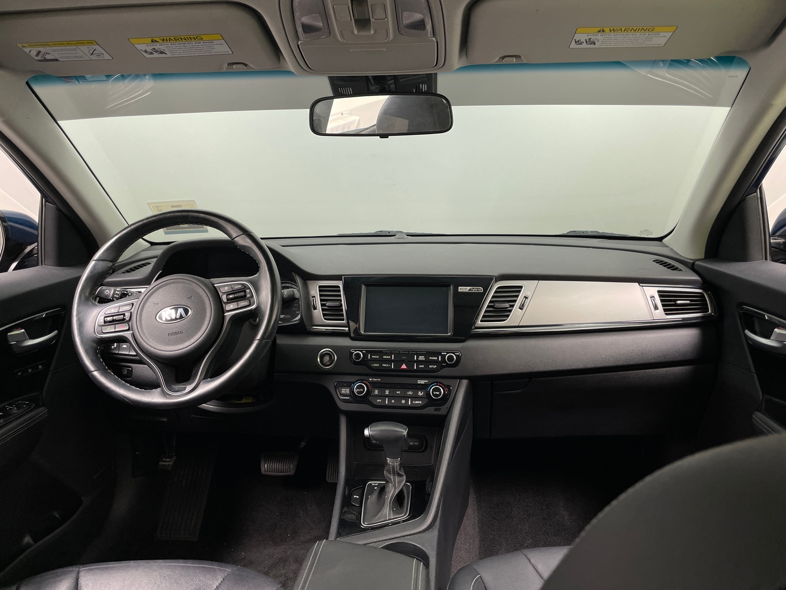 Thumbnail: 2017 Kia Niro - 2