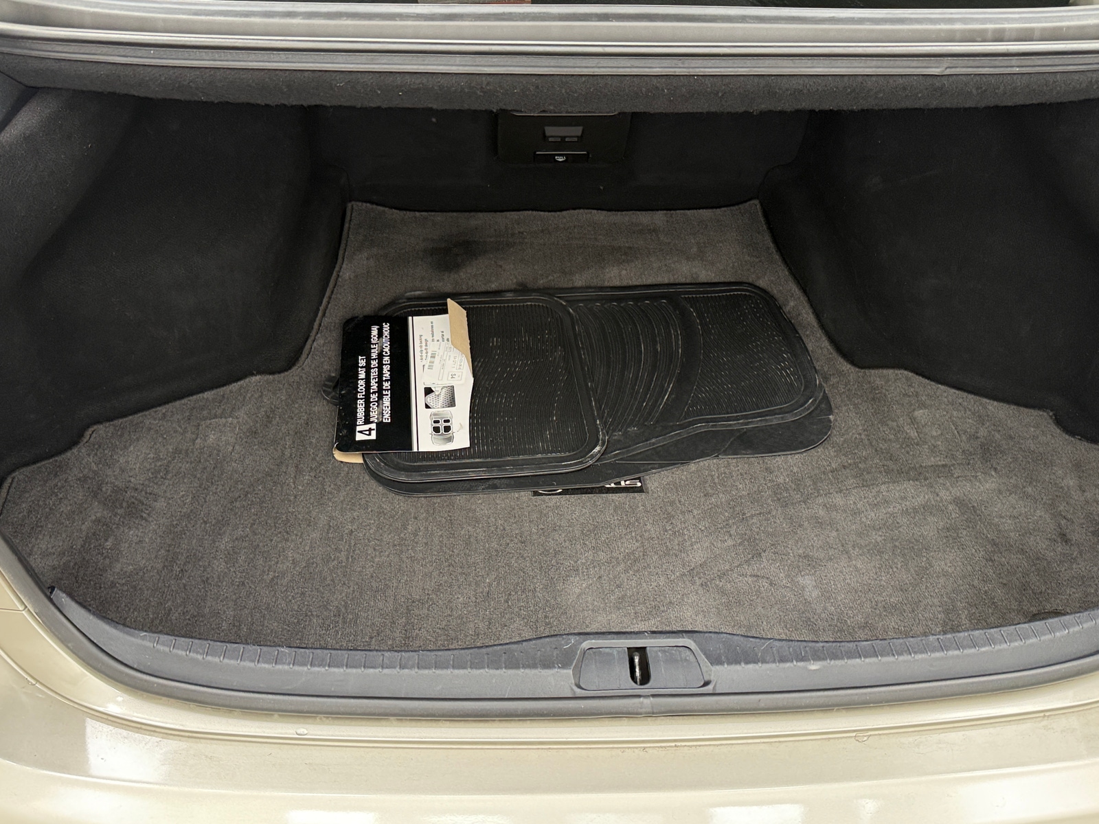 Thumbnail: 2016 Lexus LS - 6