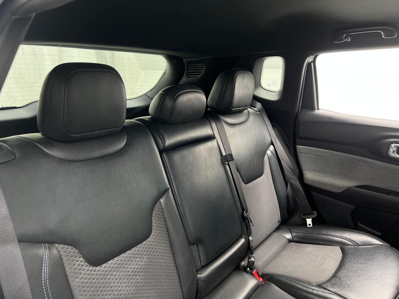 Thumbnail: 2023 Jeep Compass - 6