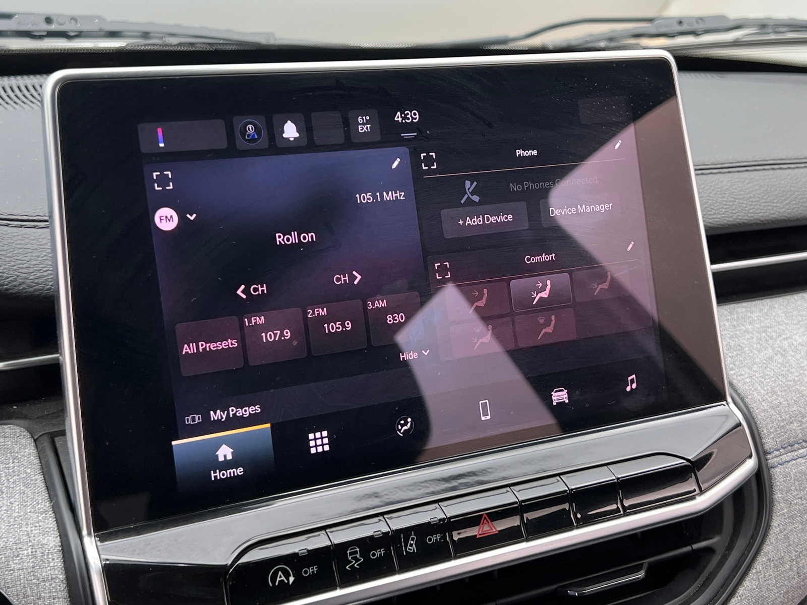 Thumbnail: 2023 Jeep Compass - 4