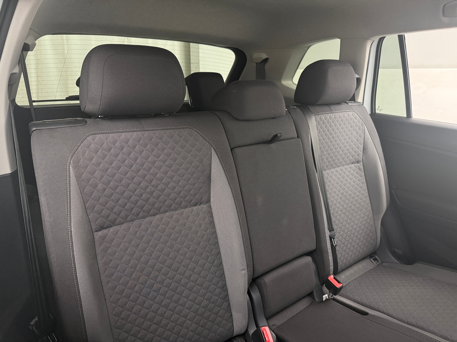 Thumbnail: 2019 Volkswagen Tiguan - 6