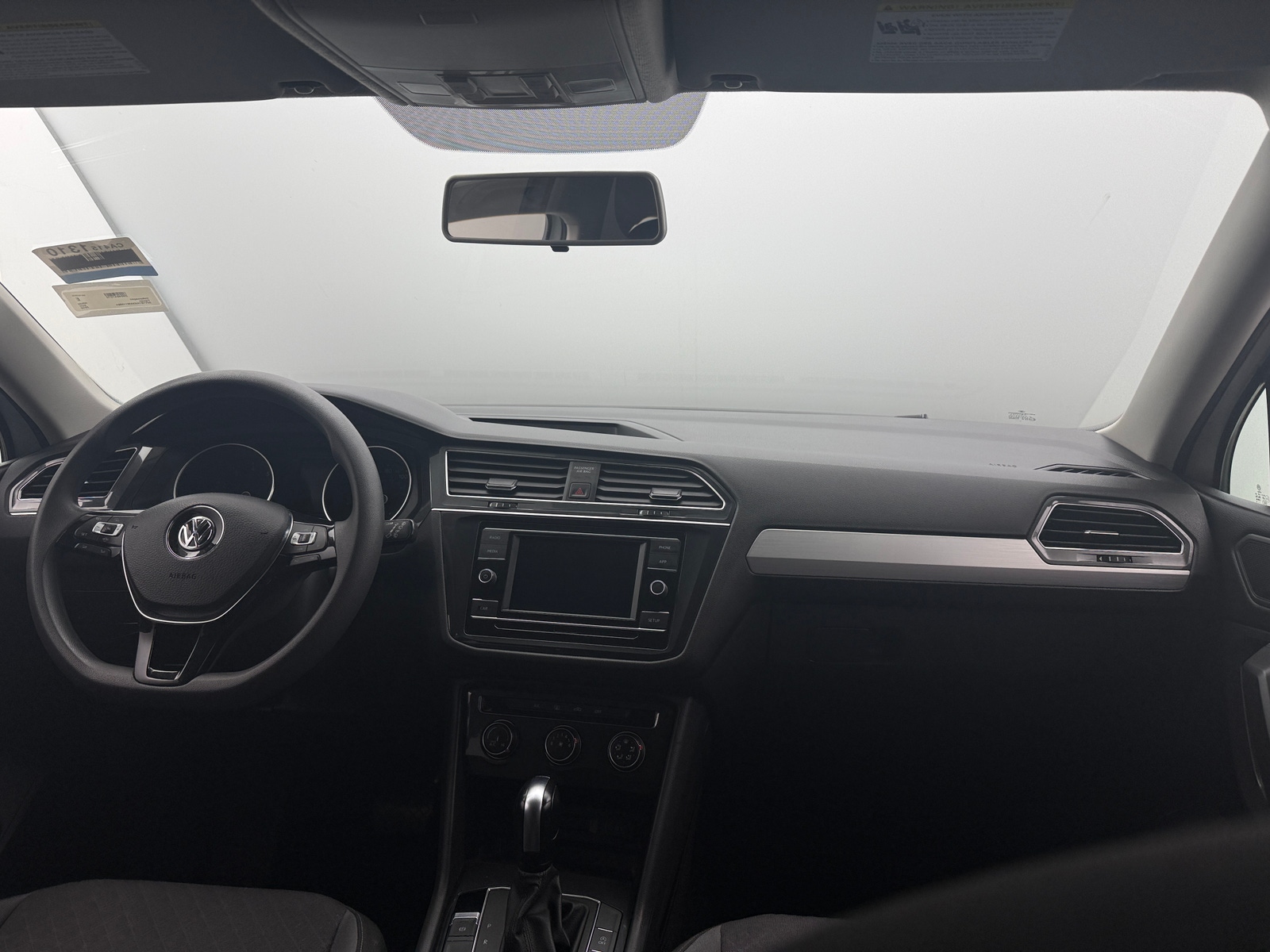 Thumbnail: 2019 Volkswagen Tiguan - 3