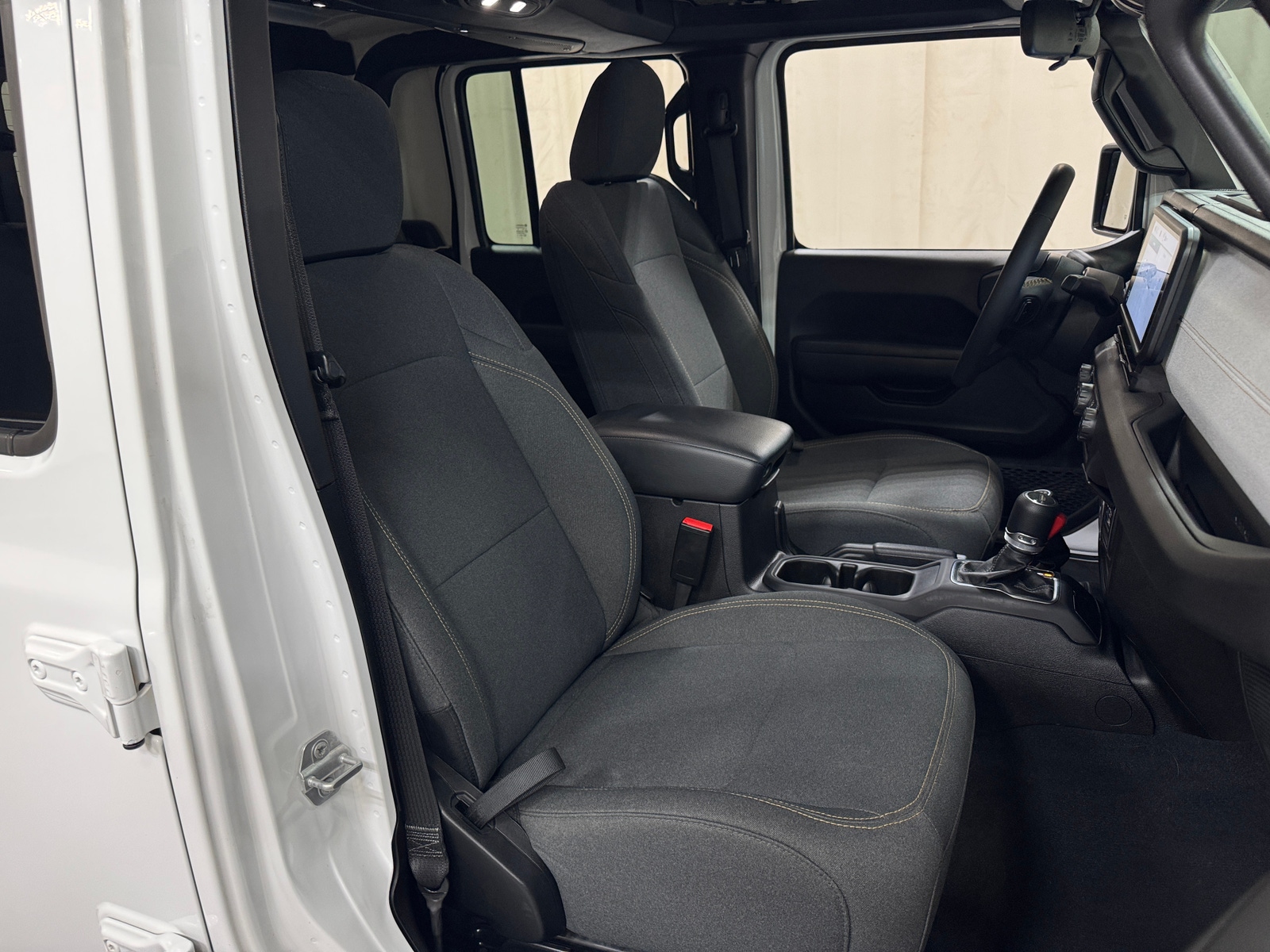 Thumbnail: 2025 Jeep Gladiator - 2