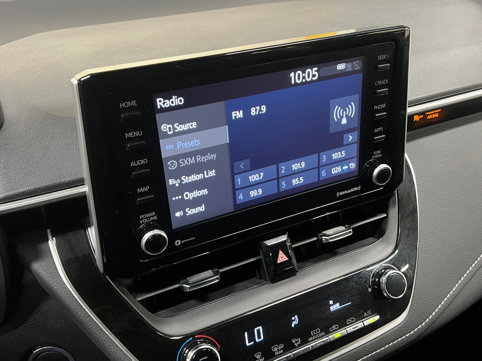 Thumbnail: 2022 Toyota Corolla - 4